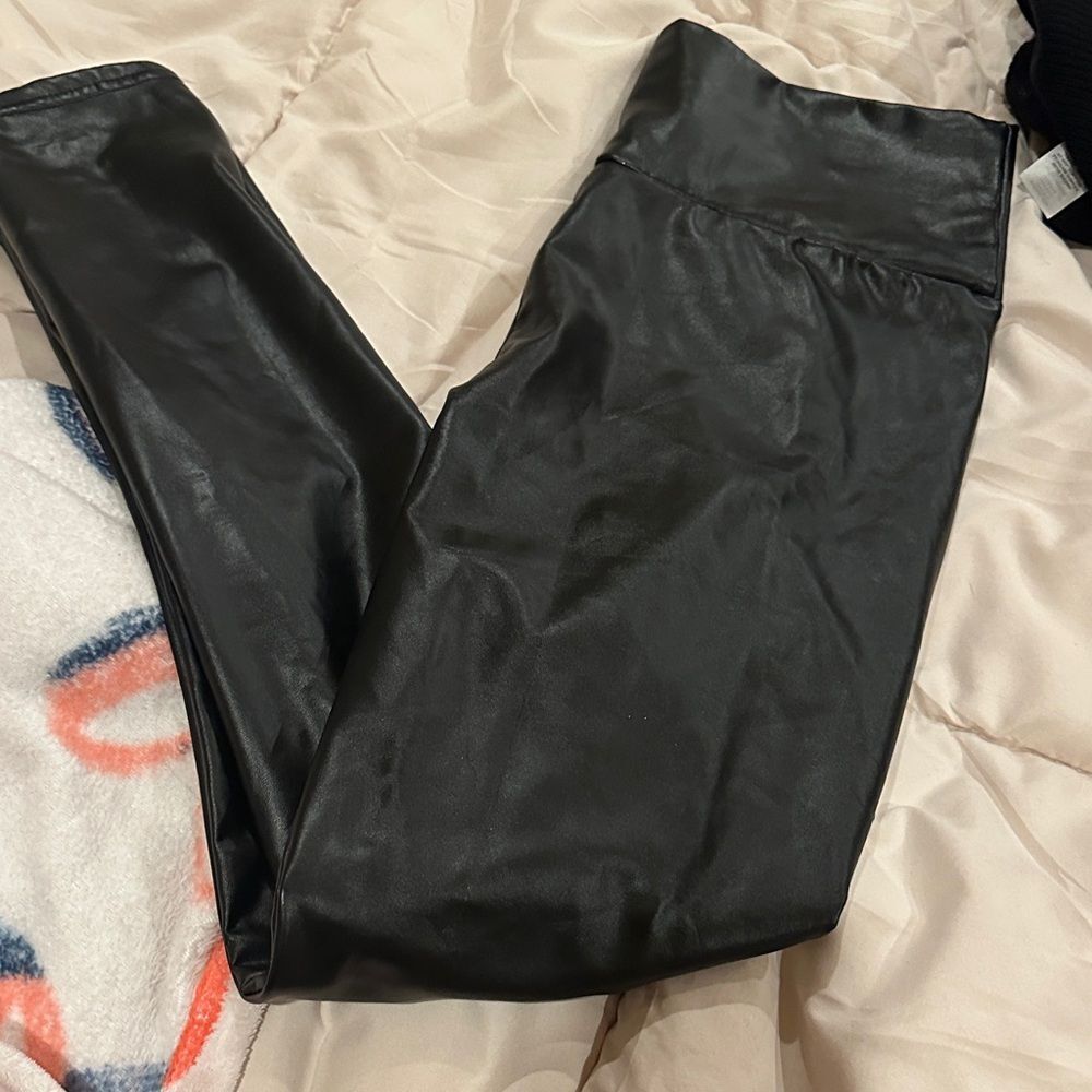 Black Faux fleece lined Leather Leggings